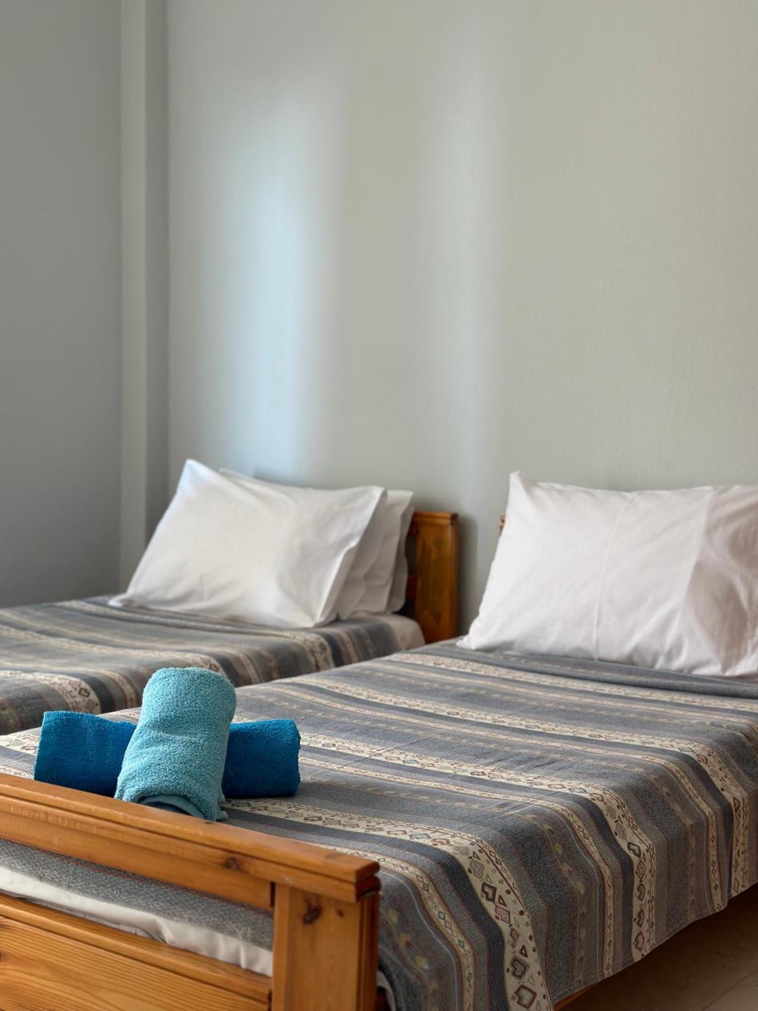 Olympic Beach Rooms Room photo